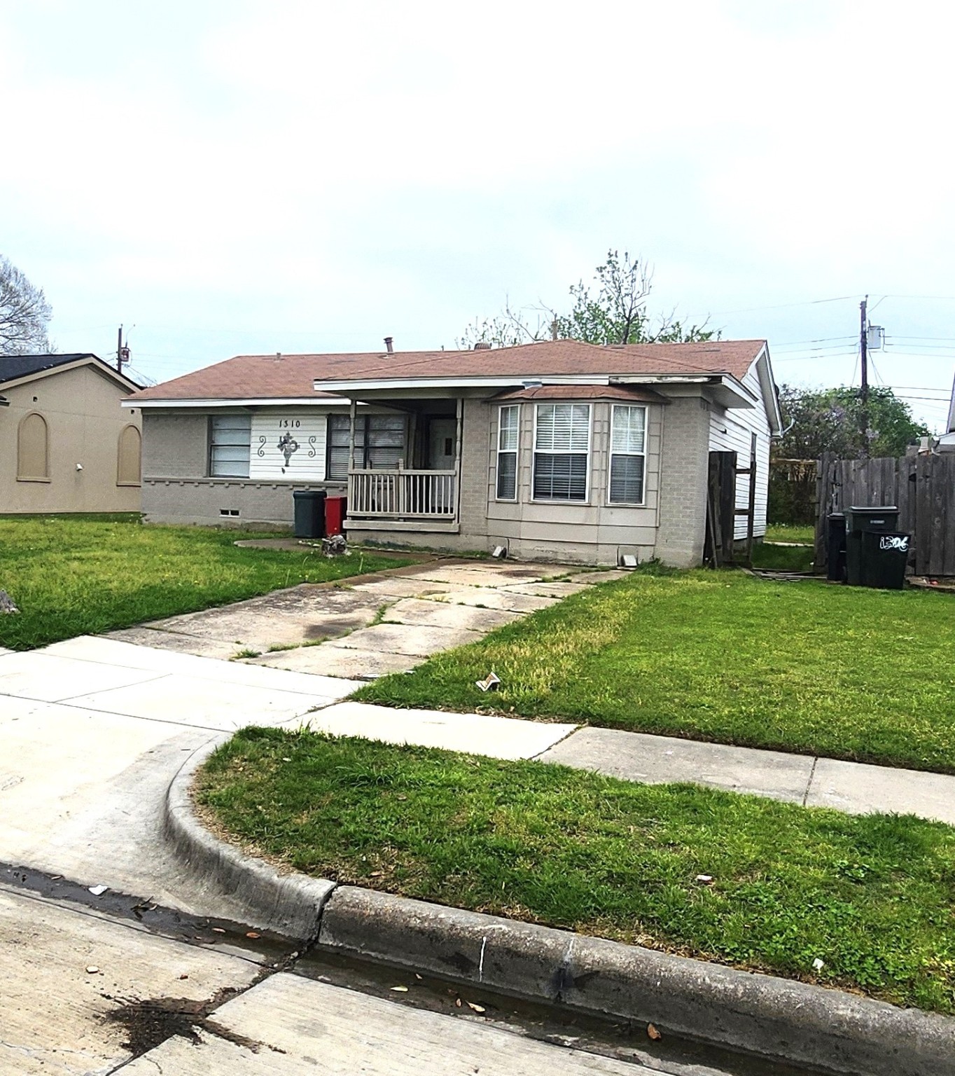 1310 Buena Vista Street , Mesquite, TX, 75149 | 20889460 | Realty Texas LLC