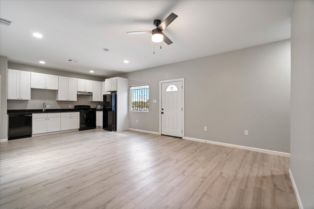 2902 S Laredo Street A,San Antonio, TX 78207