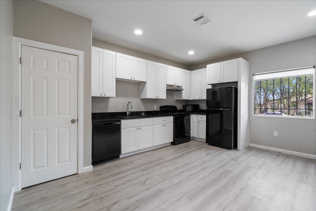2902 S Laredo Street A,San Antonio, TX 78207