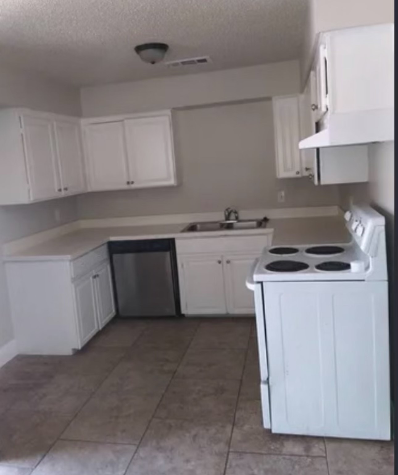 3016 Tudor Lane , Irving, TX, 75060 | 20893227 | Realty Texas LLC