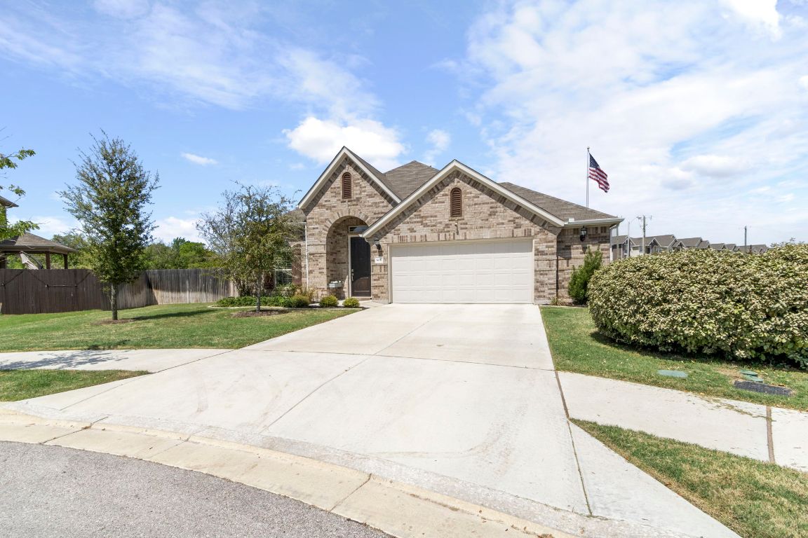 608 Roaming Drive , Hutto, TX, 78634 | 7650922 | Realty Texas LLC