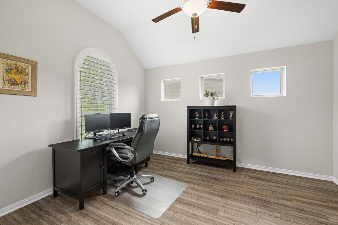 608 Roaming Drive , Hutto, TX, 78634 | 7650922 | Realty Texas LLC
