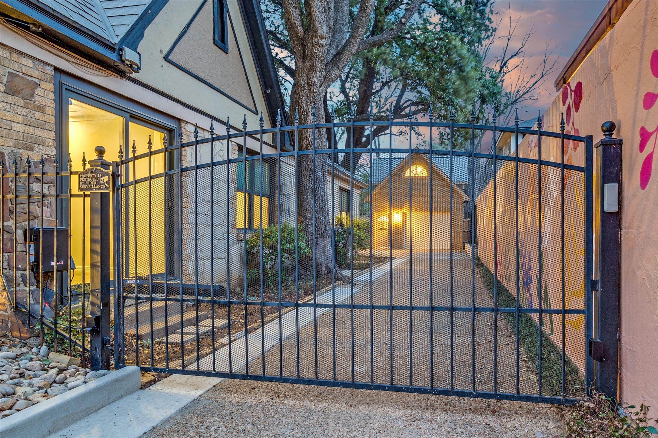 5322 Denton Drive , Dallas, TX, 75235 | 20890691 | Realty Texas LLC