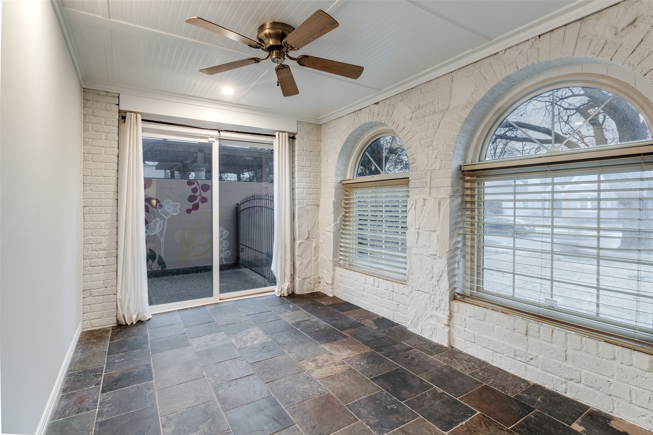5322 Denton Drive , Dallas, TX, 75235 | 20890691 | Realty Texas LLC