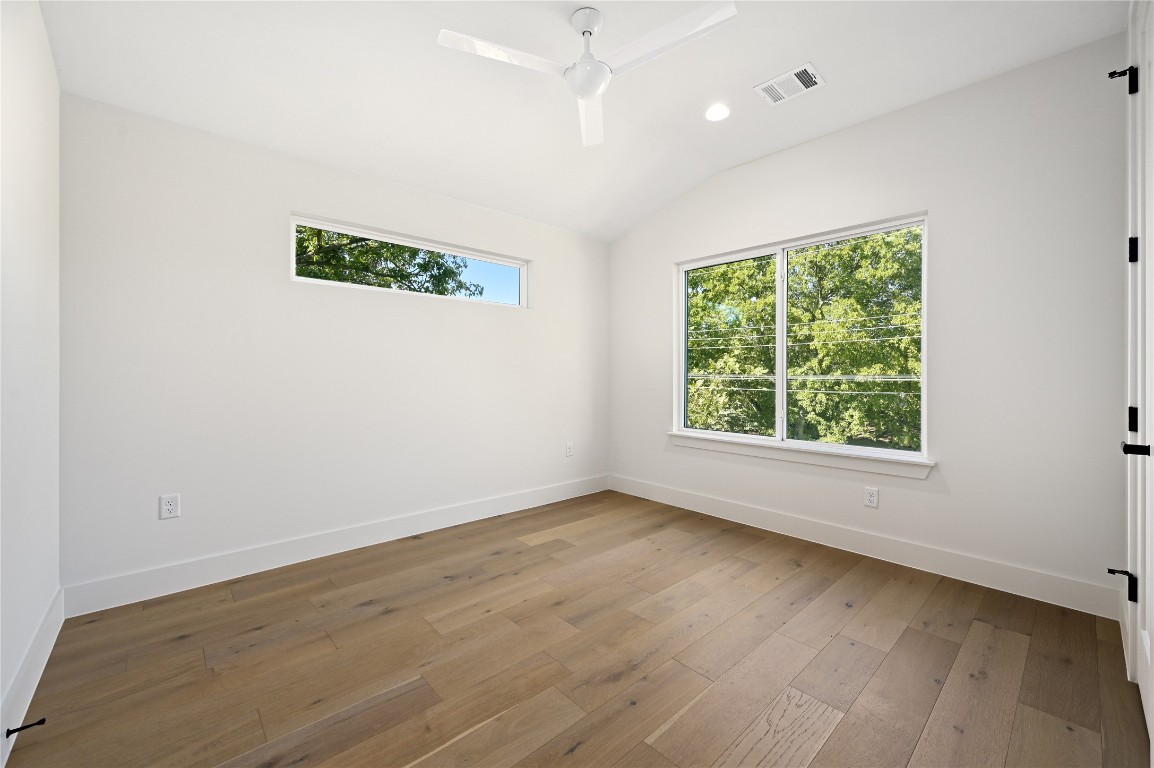 3004 Ray Wood Drive , Austin, TX, 78704 | 5531207 | Realty Texas LLC