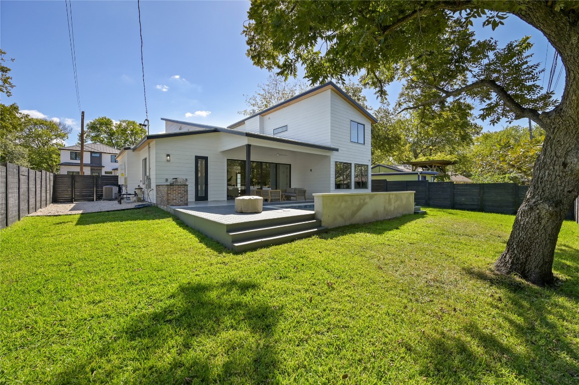 3004 Ray Wood Drive , Austin, TX, 78704 | 5531207 | Realty Texas LLC