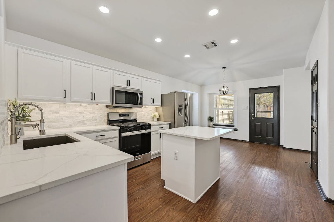 2125 Boyds Way , Austin, TX, 78748 | 9548048 | Realty Texas LLC