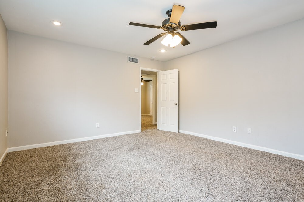 1201 Canyon Oaks Drive , Lancaster, TX, 75146 | 20893784 | Realty Texas LLC