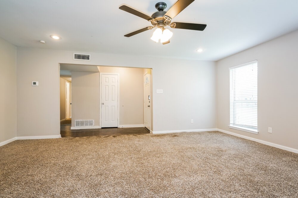 1201 Canyon Oaks Drive , Lancaster, TX, 75146 | 20893784 | Realty Texas LLC