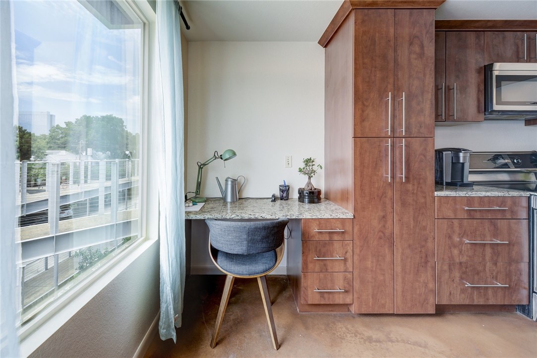 41 Waller Street 305 , Austin, TX, 78702 | 4046207 | Realty Texas LLC
