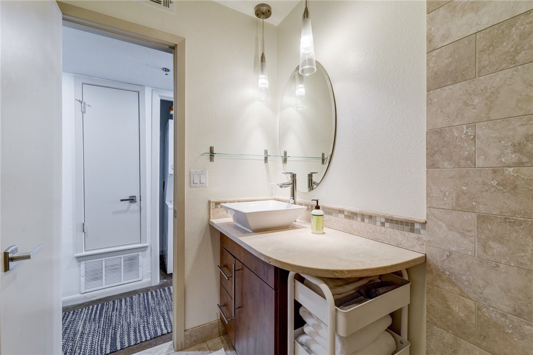 41 Waller Street 305 , Austin, TX, 78702 | 4046207 | Realty Texas LLC