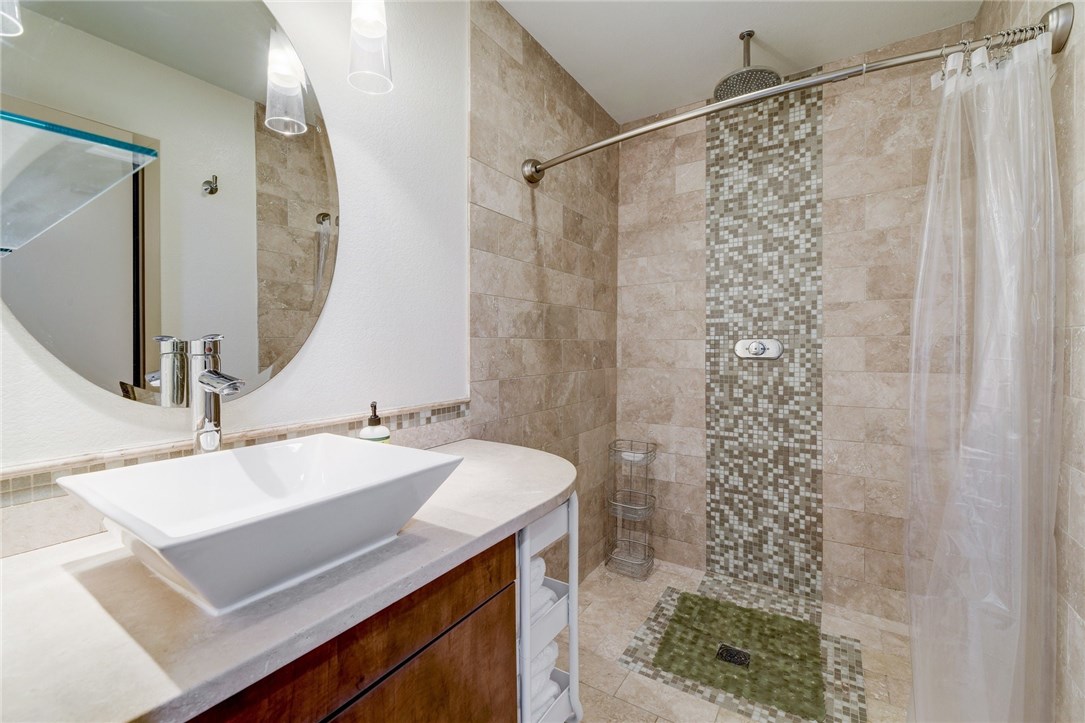 41 Waller Street 305 , Austin, TX, 78702 | 4046207 | Realty Texas LLC