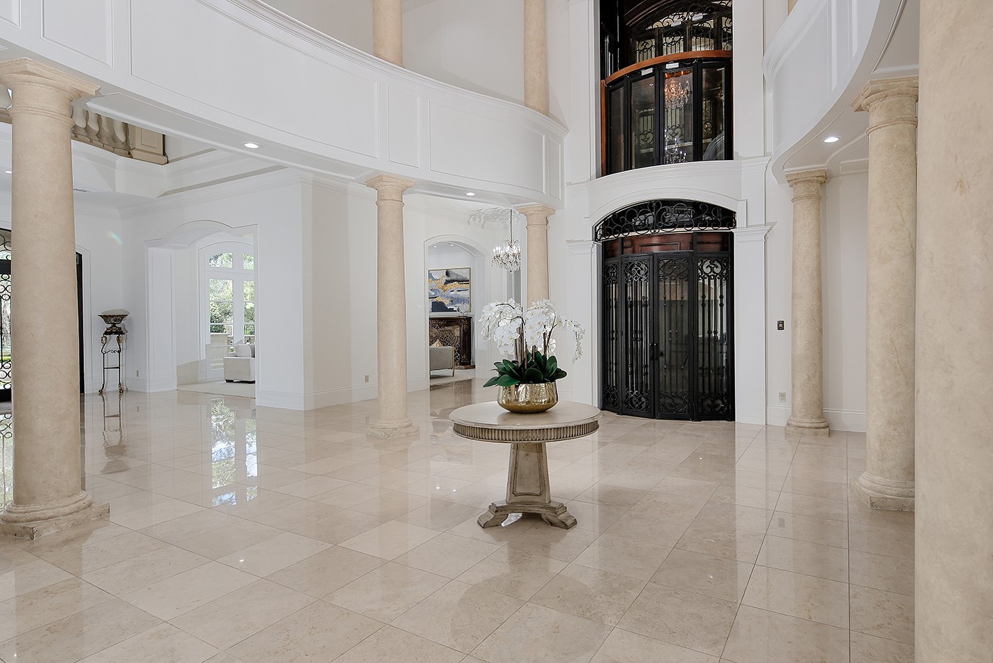88 W Grand Regency Circle , The Woodlands, TX, 77382 | 85369772 | Realty Texas LLC