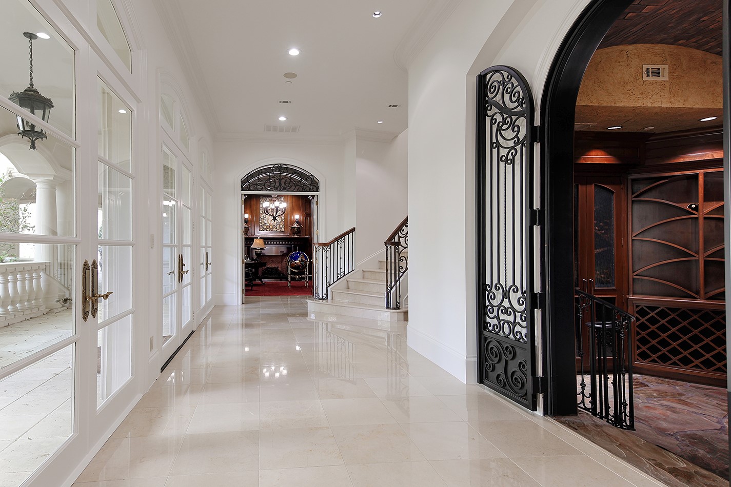 88 W Grand Regency Circle , The Woodlands, TX, 77382 | 85369772 | Realty Texas LLC