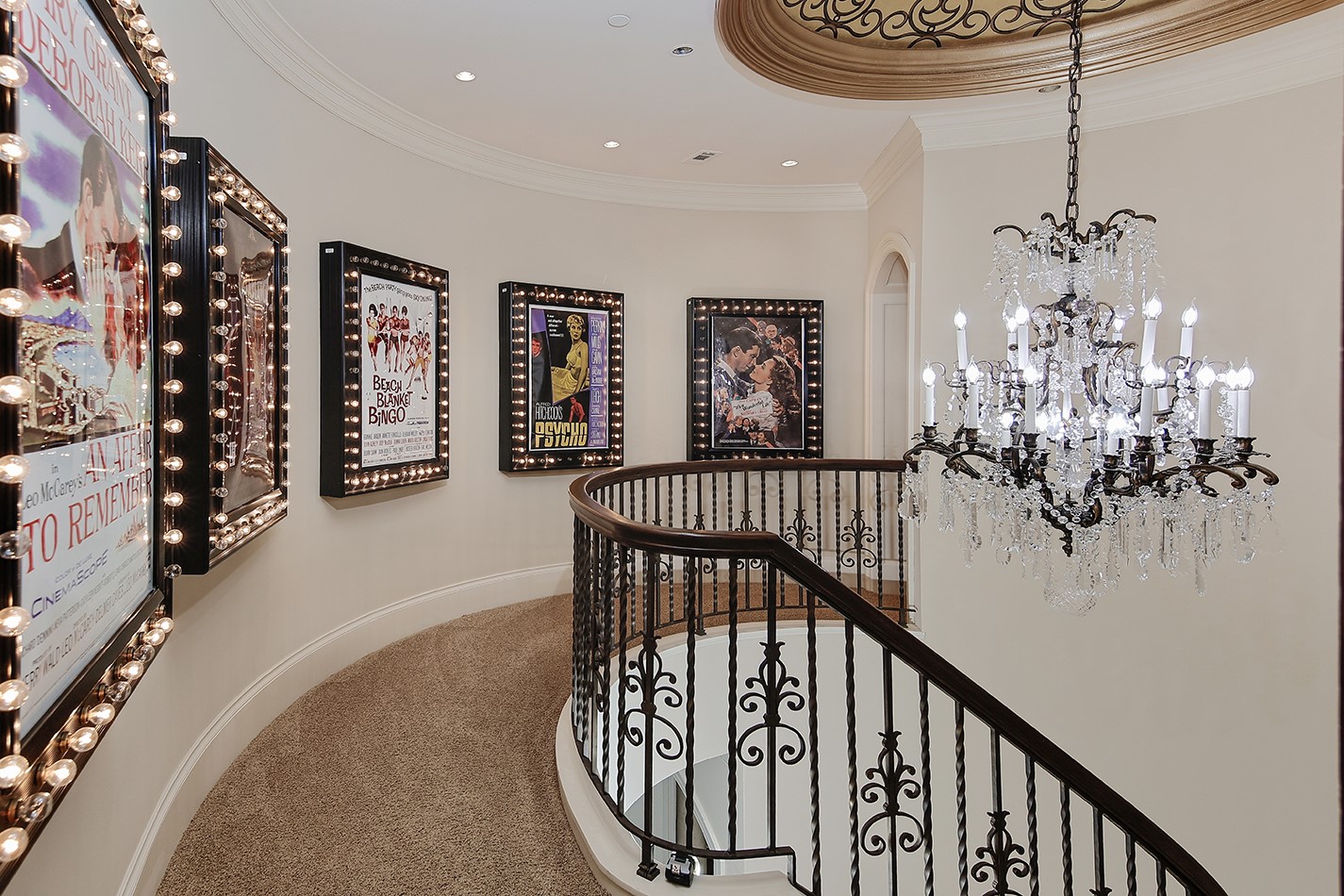 88 W Grand Regency Circle , The Woodlands, TX, 77382 | 85369772 | Realty Texas LLC