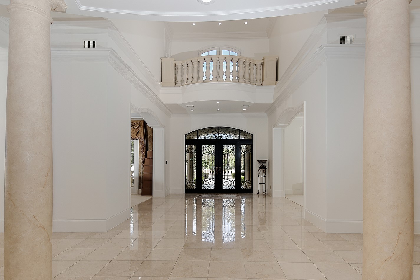 88 W Grand Regency Circle , The Woodlands, TX, 77382 | 85369772 | Realty Texas LLC