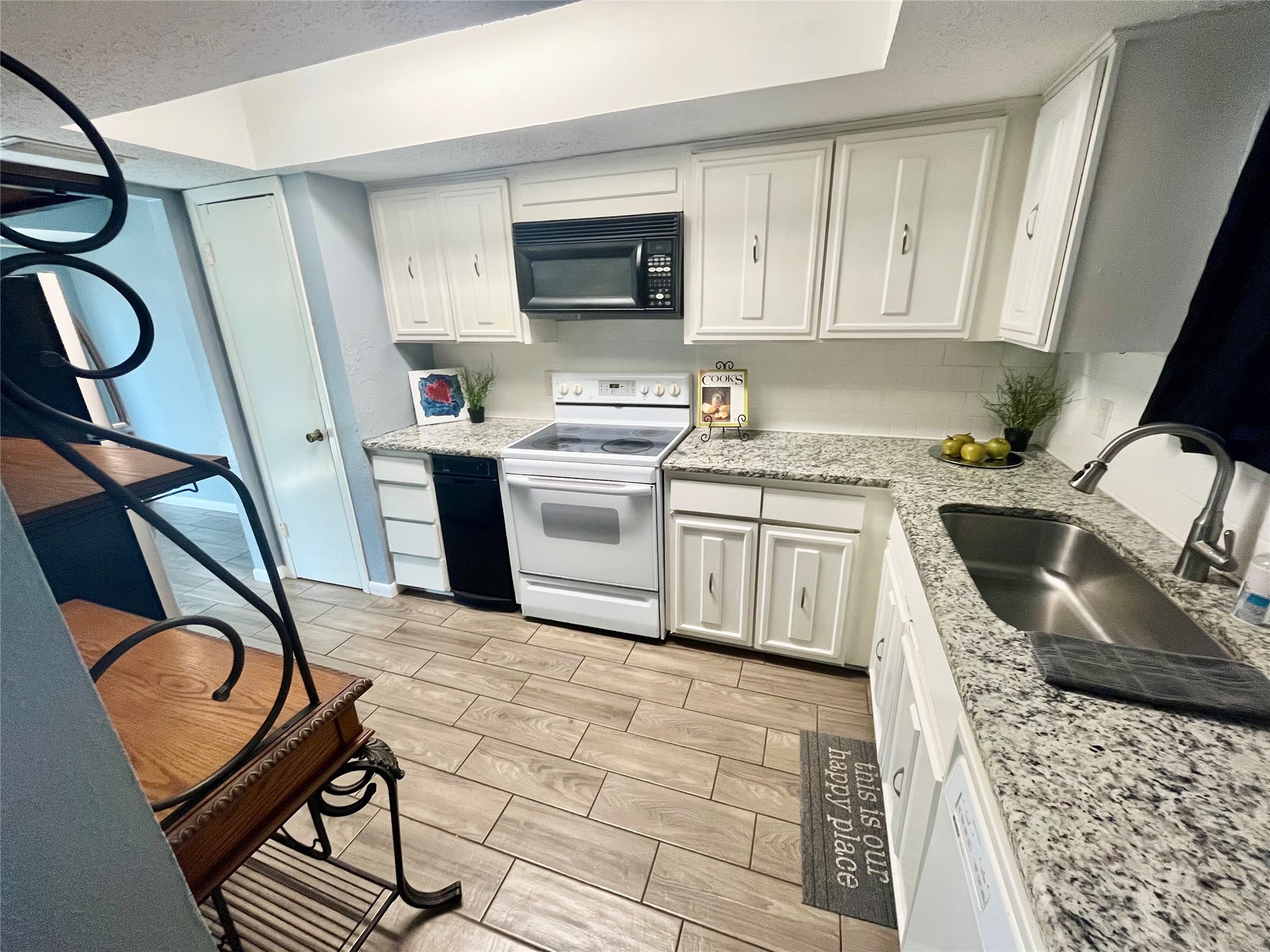3142 Pebblebrook Court , Garland, TX, 75044 | 20880864 | Realty Texas LLC