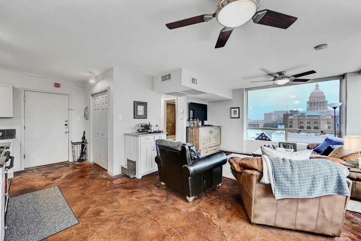 1212 Guadalupe Street 801 , Austin, TX, 78701 | 9145896 | Realty Texas LLC