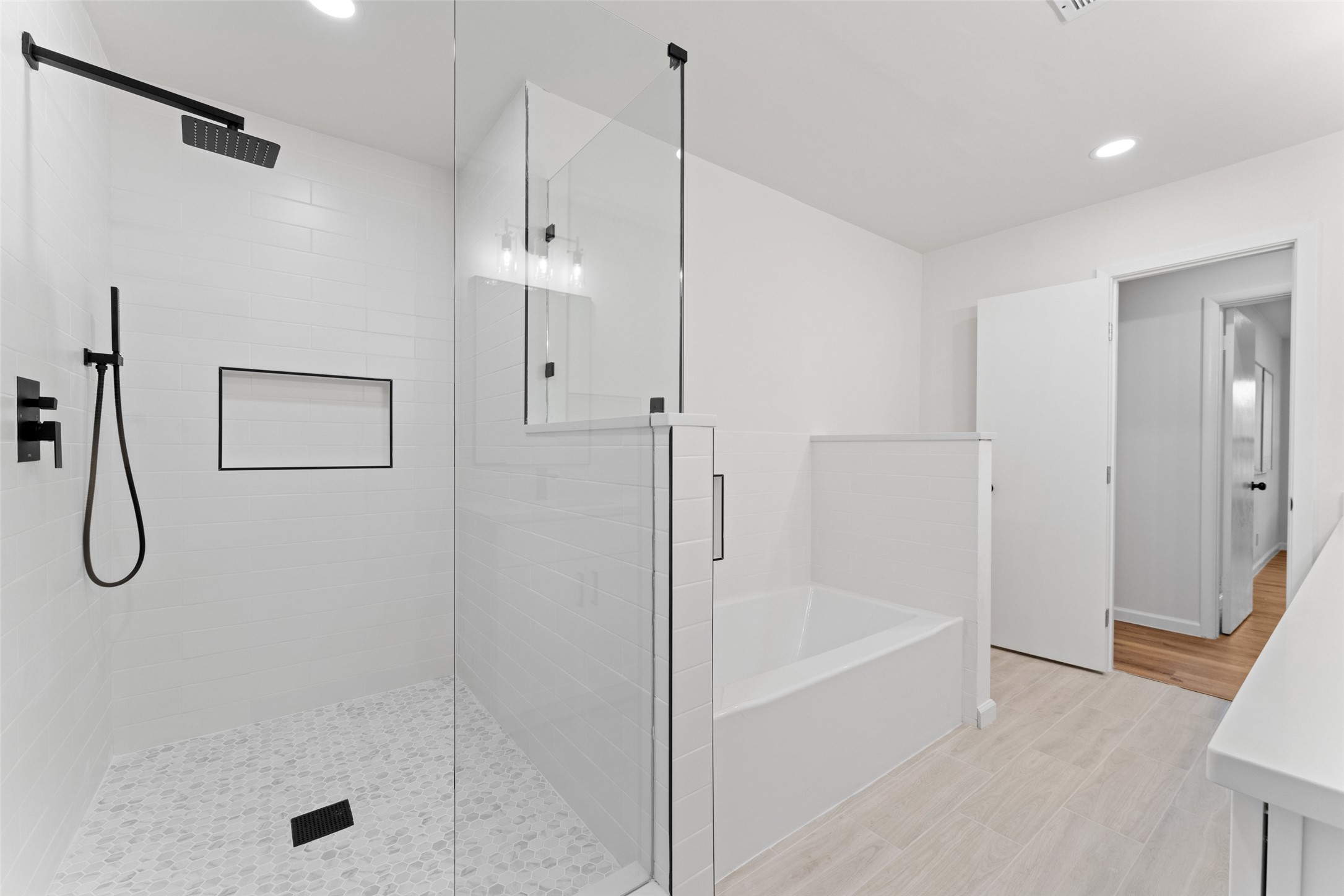 729 Town Creek Drive , Dallas, TX, 75232 | 20893258 | Realty Texas LLC