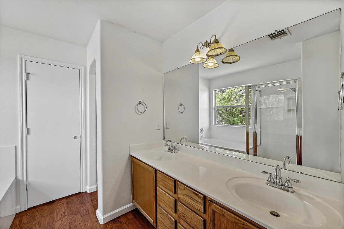 4142 Rockwood Drive, Lago Vista, TX, 78645 | 1103310 | Realty Texas LLC