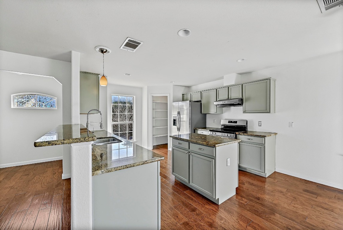 4142 Rockwood Drive, Lago Vista, TX, 78645 | 1103310 | Realty Texas LLC