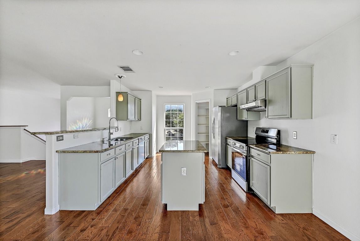 4142 Rockwood Drive, Lago Vista, TX, 78645 | 1103310 | Realty Texas LLC