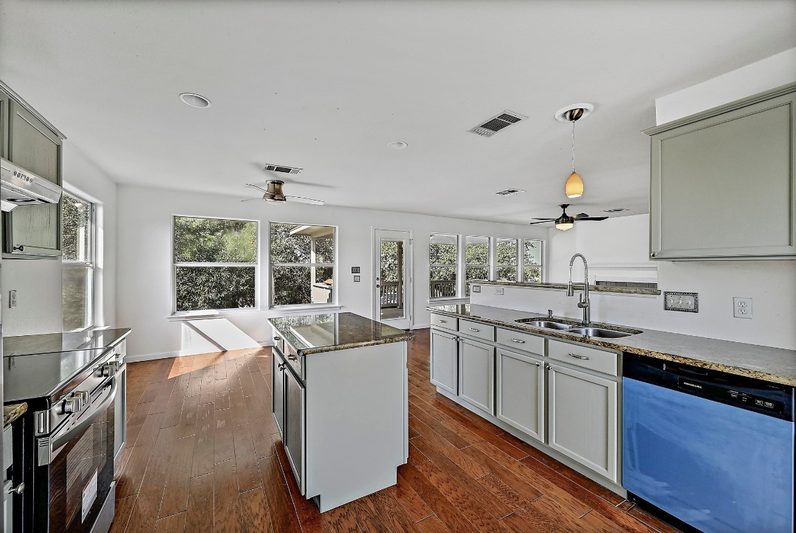 4142 Rockwood Drive, Lago Vista, TX, 78645 | 1103310 | Realty Texas LLC