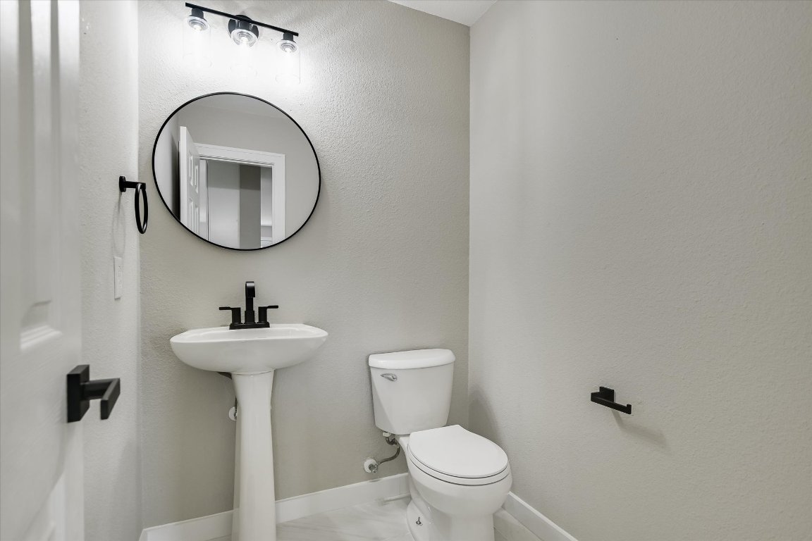 317 Mitchell Drive , Hutto, TX, 78634 | 7552396 | Realty Texas LLC