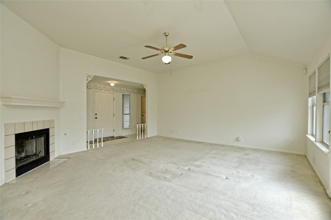 906 Jasmine Trail , Georgetown, TX, 78626 | 5231928 | Realty Texas LLC