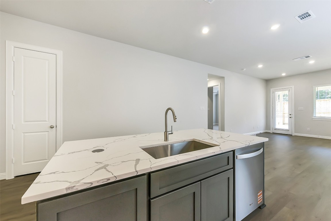 13050 Brookwood Bend Lane, Conroe, TX, 77302 | 34049477 | Realty Texas LLC