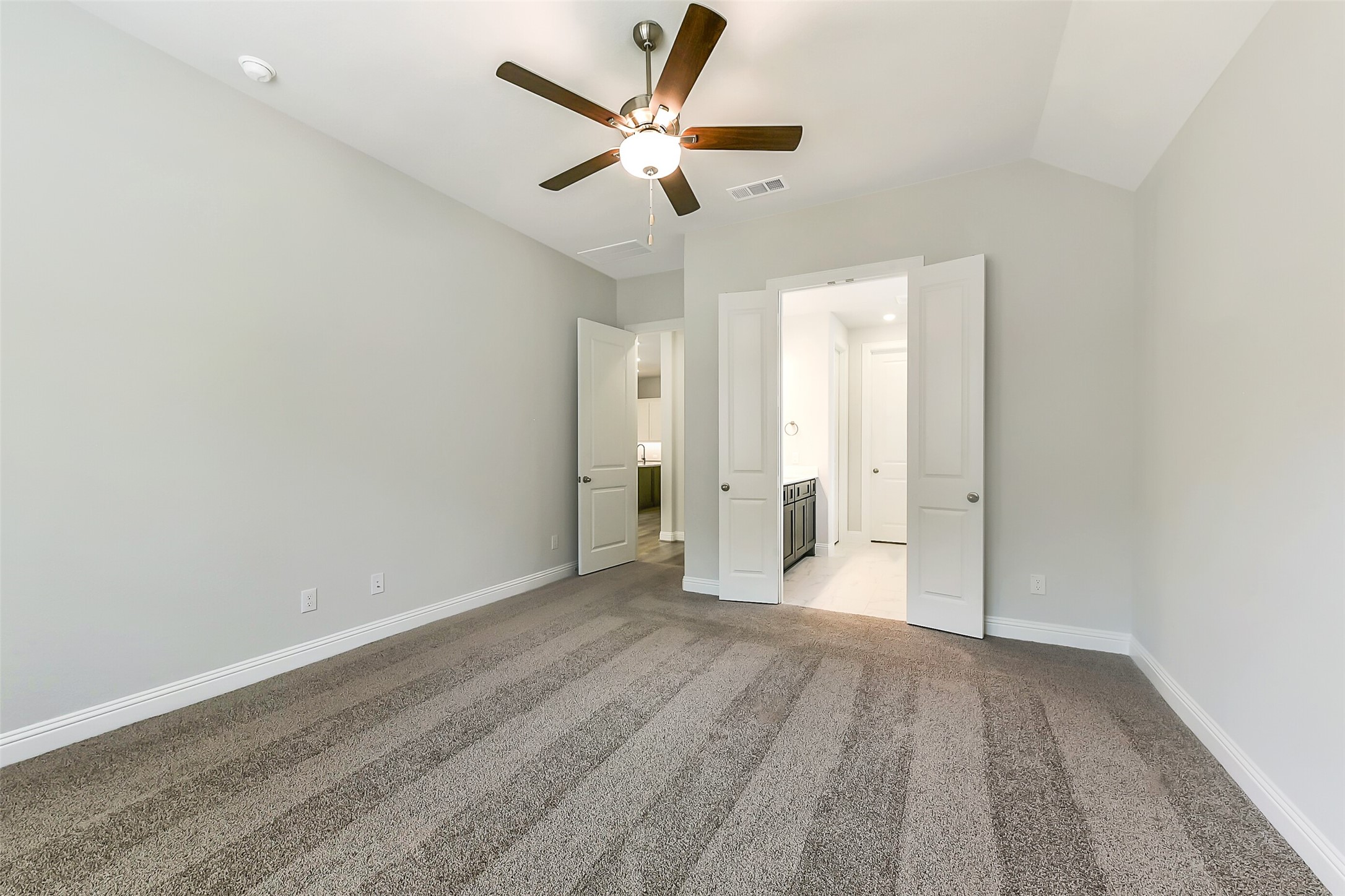 13050 Brookwood Bend Lane, Conroe, TX, 77302 | 34049477 | Realty Texas LLC