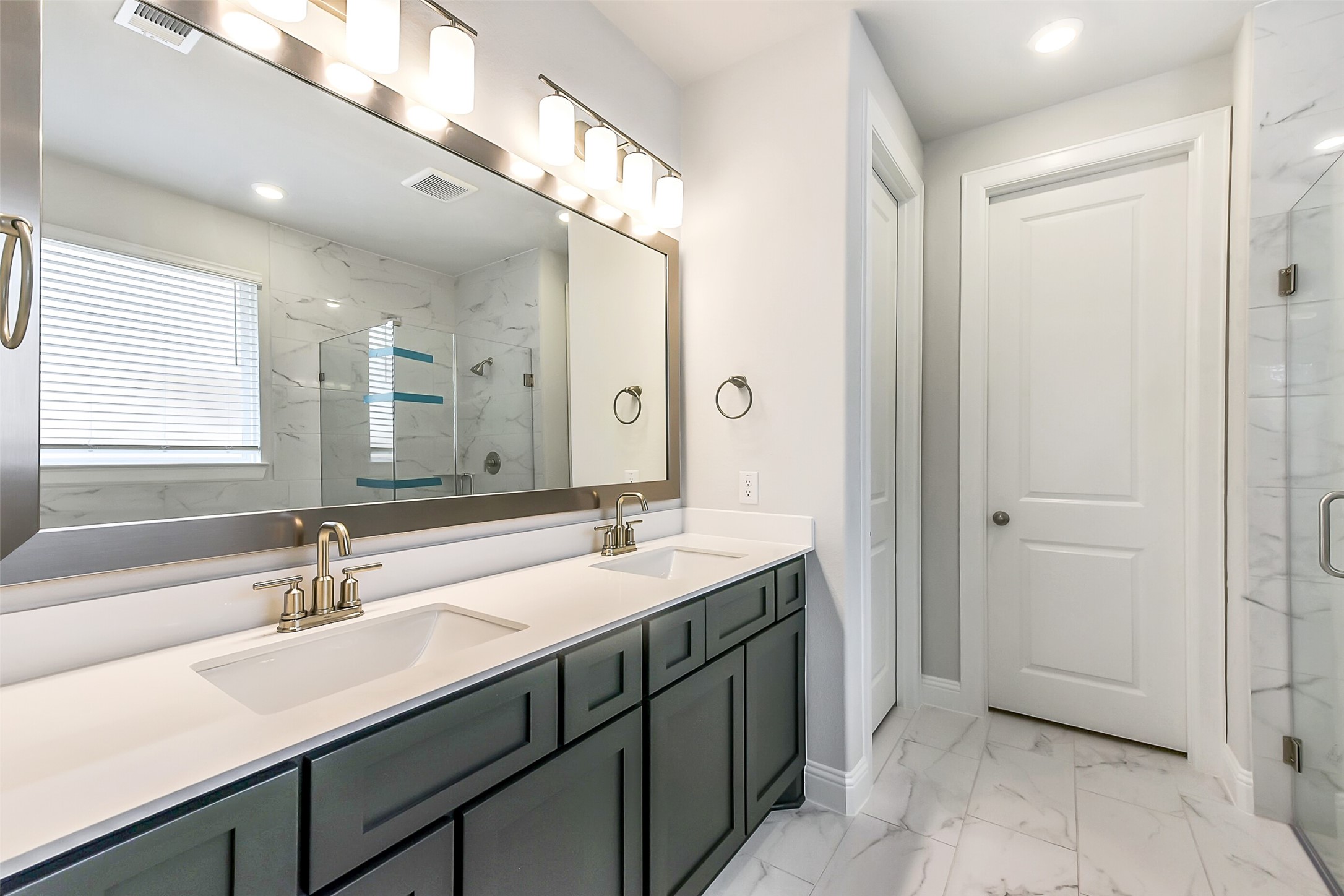 13050 Brookwood Bend Lane, Conroe, TX, 77302 | 34049477 | Realty Texas LLC