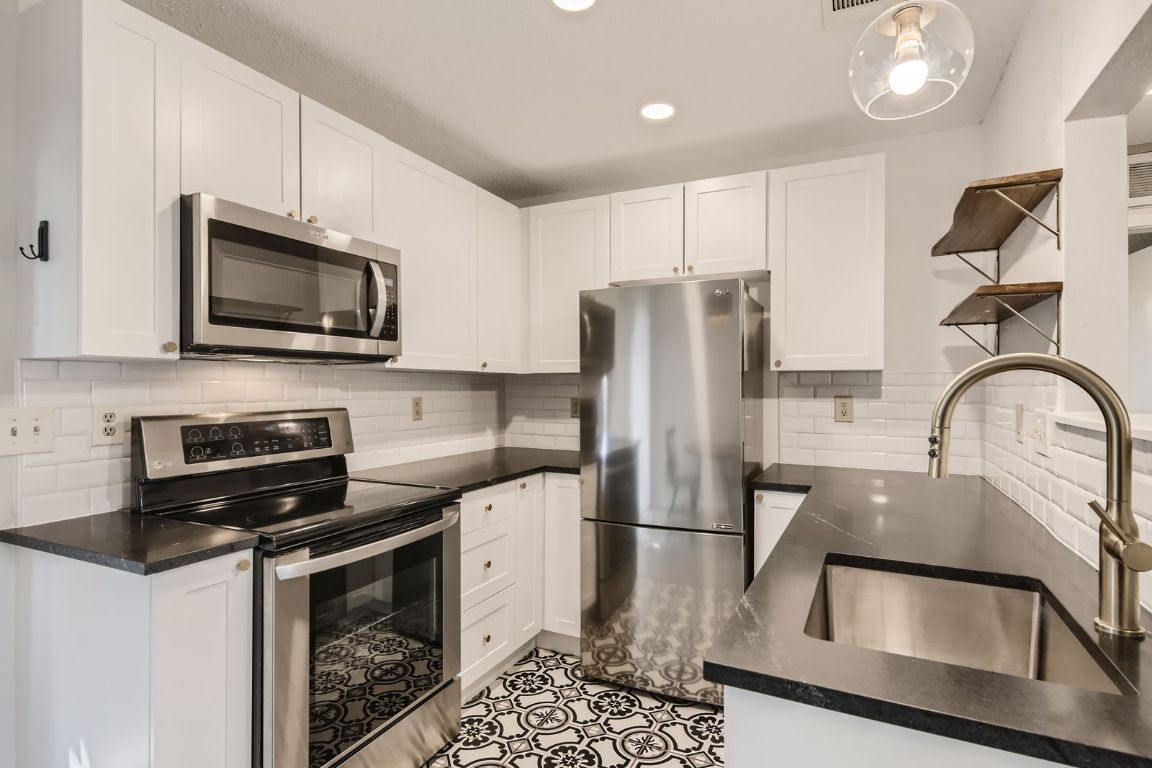 1015 E Yager Lane 141 , Austin, TX, 78753 | 4179444 | Realty Texas LLC