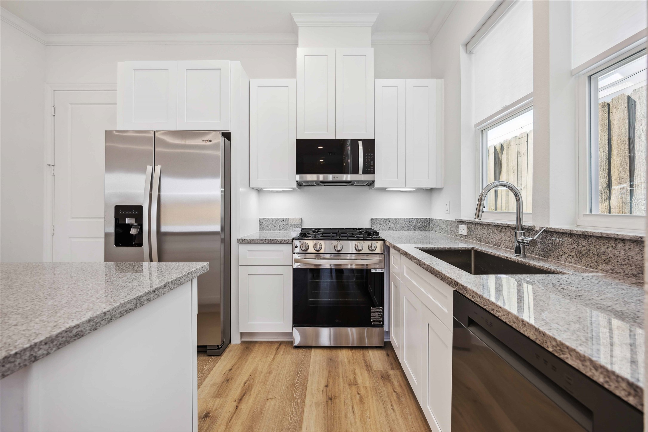 5111 Briscoe Street A , Houston, TX, 77033 | 96304671 | Realty Texas LLC