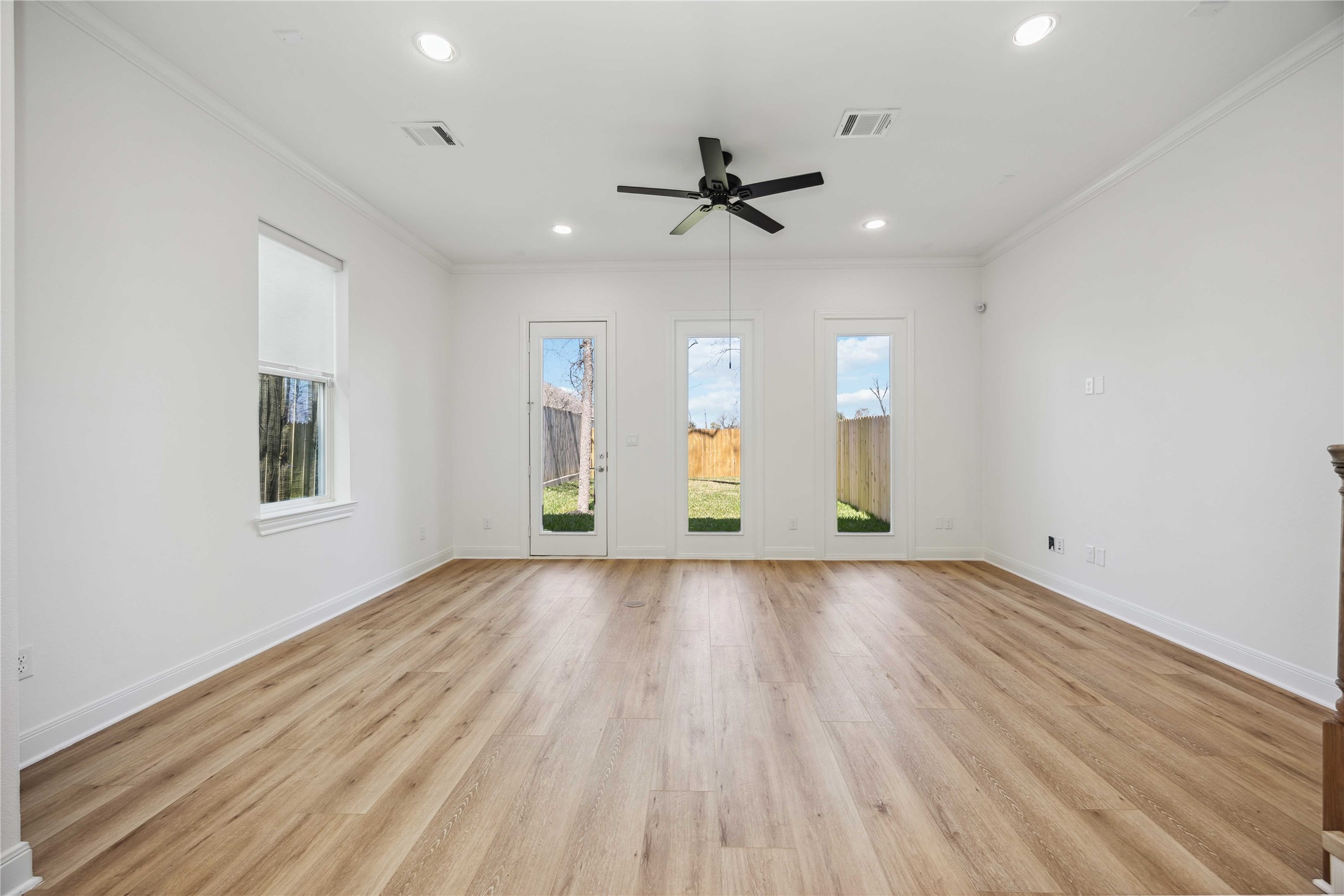 5111 Briscoe Street A , Houston, TX, 77033 | 96304671 | Realty Texas LLC