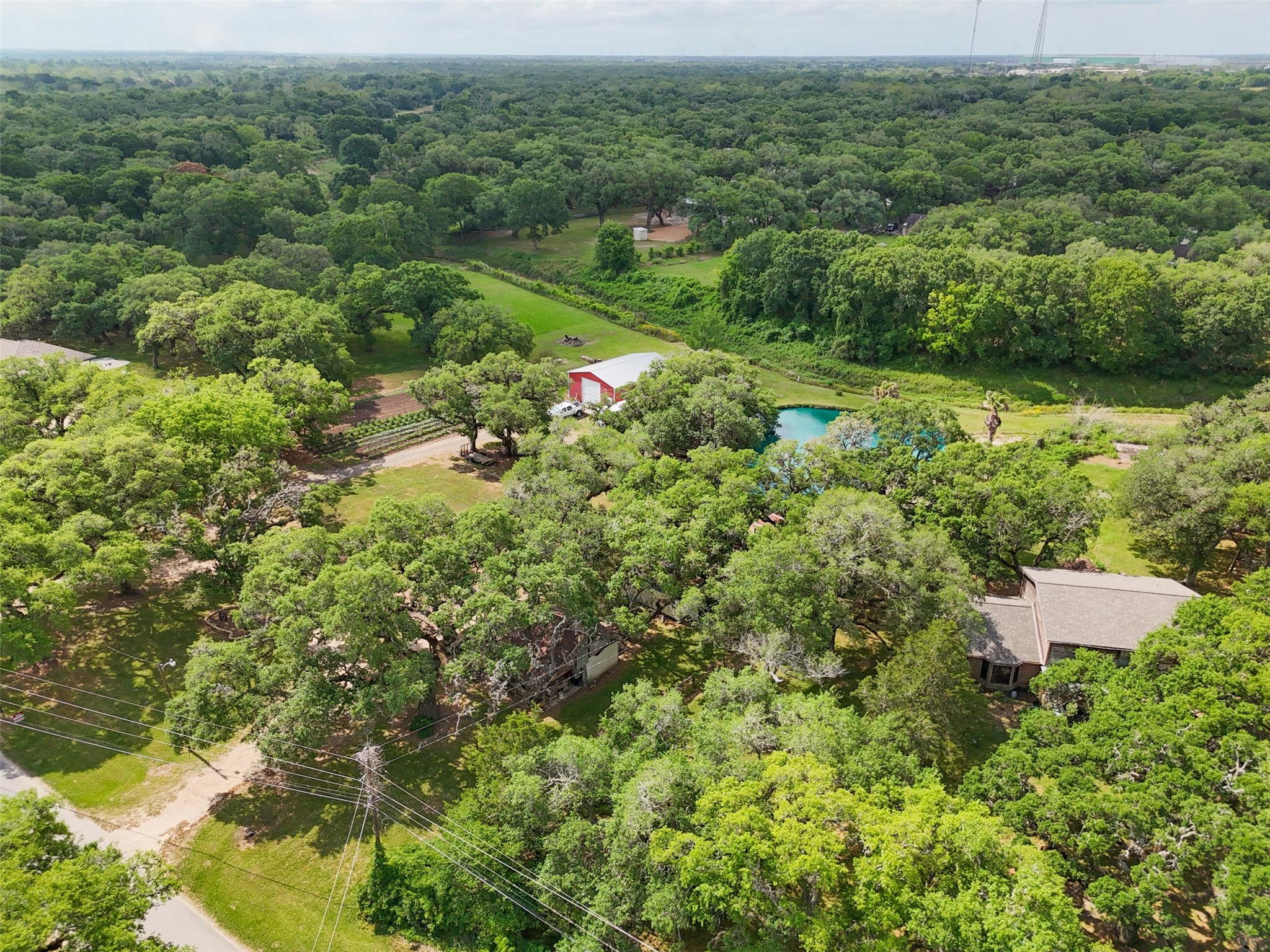 52 Sandy Creek Drive , Van Vleck, TX, 77482 | 17619392 | Realty Texas LLC