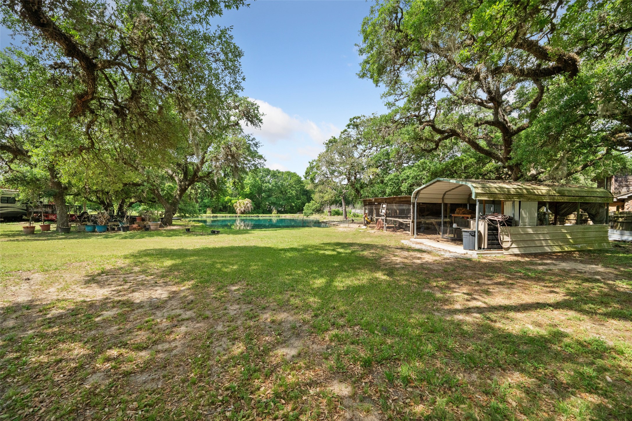 52 Sandy Creek Drive , Van Vleck, TX, 77482 | 17619392 | Realty Texas LLC