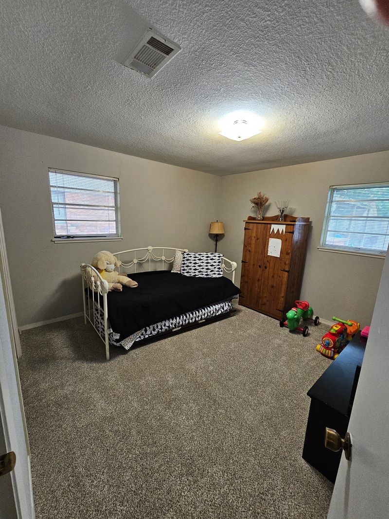 904 S 22nd Street, Nederland, TX, 77627 | 80123684 | Realty Texas LLC