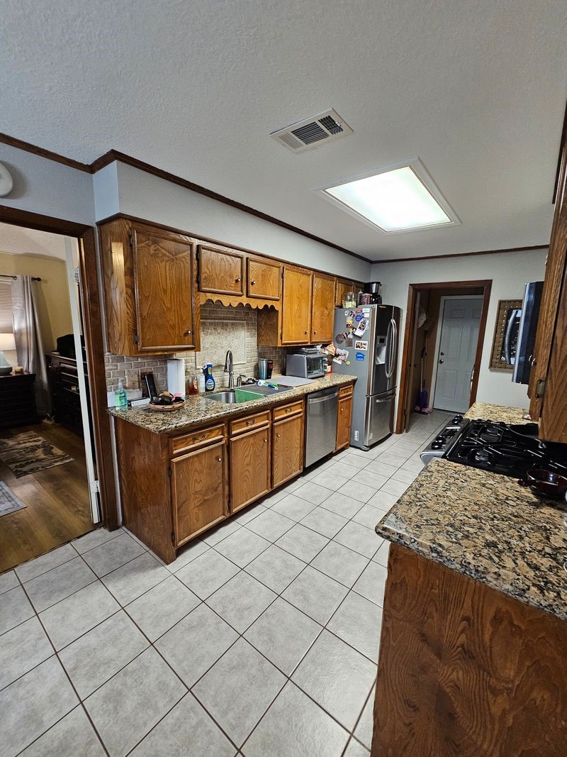 904 S 22nd Street, Nederland, TX, 77627 | 80123684 | Realty Texas LLC