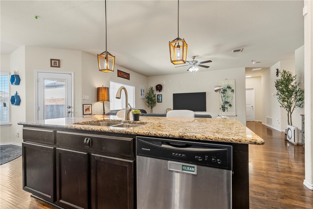 11220 Haviture Way , Waco, TX, 76708 | 229008 | Realty Texas LLC
