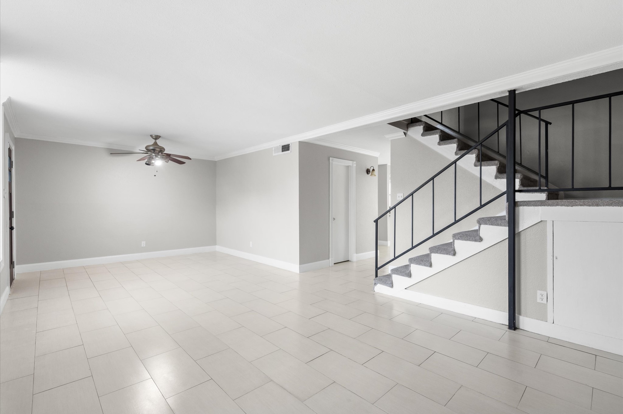 10169 Beekman Place Drive , Houston, TX, 77043 | 52481674 | Realty Texas LLC