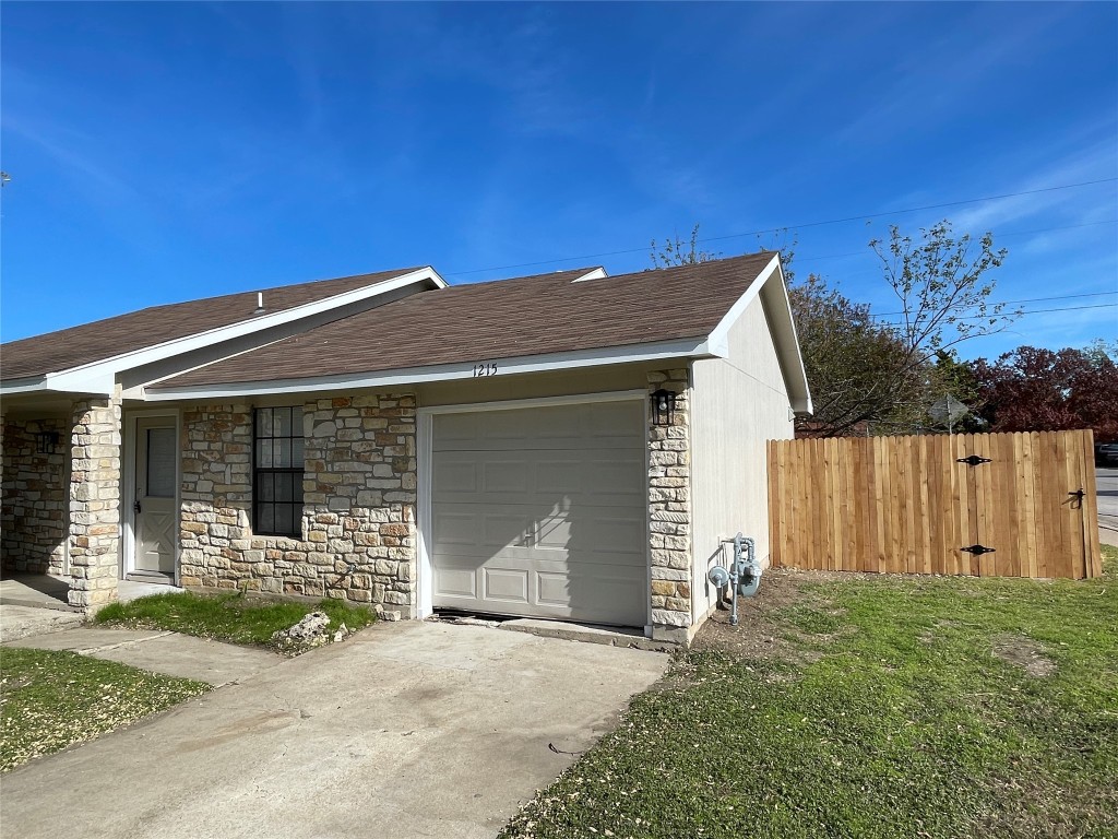 1215 Ridgemont Street , Round Rock, TX, 78664 | 7047141 | Realty Texas LLC