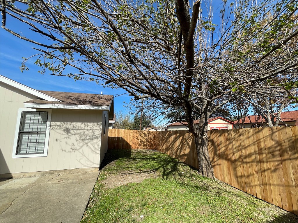 1215 Ridgemont Street , Round Rock, TX, 78664 | 7047141 | Realty Texas LLC