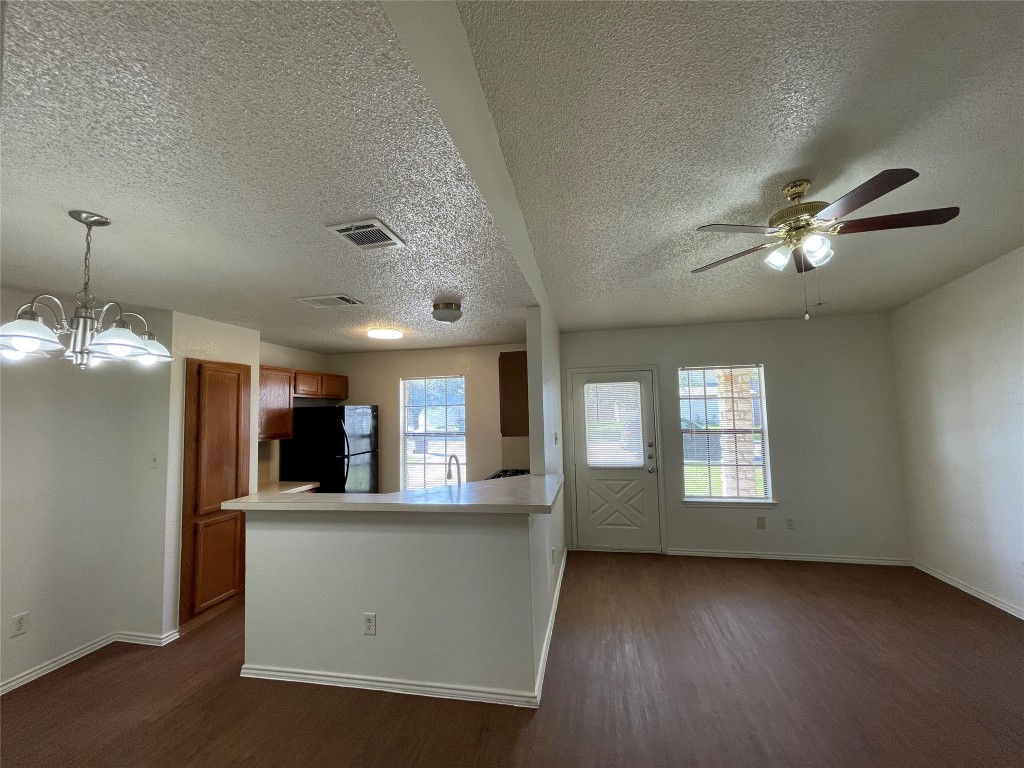 1215 Ridgemont Street , Round Rock, TX, 78664 | 7047141 | Realty Texas LLC