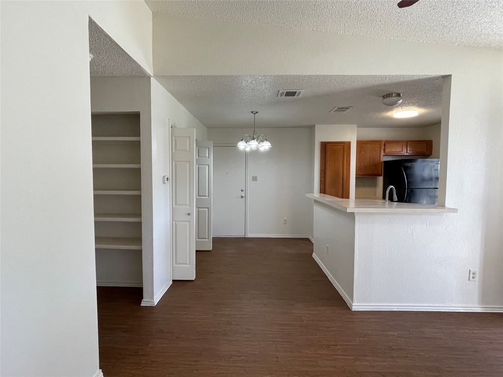 1215 Ridgemont Street , Round Rock, TX, 78664 | 7047141 | Realty Texas LLC