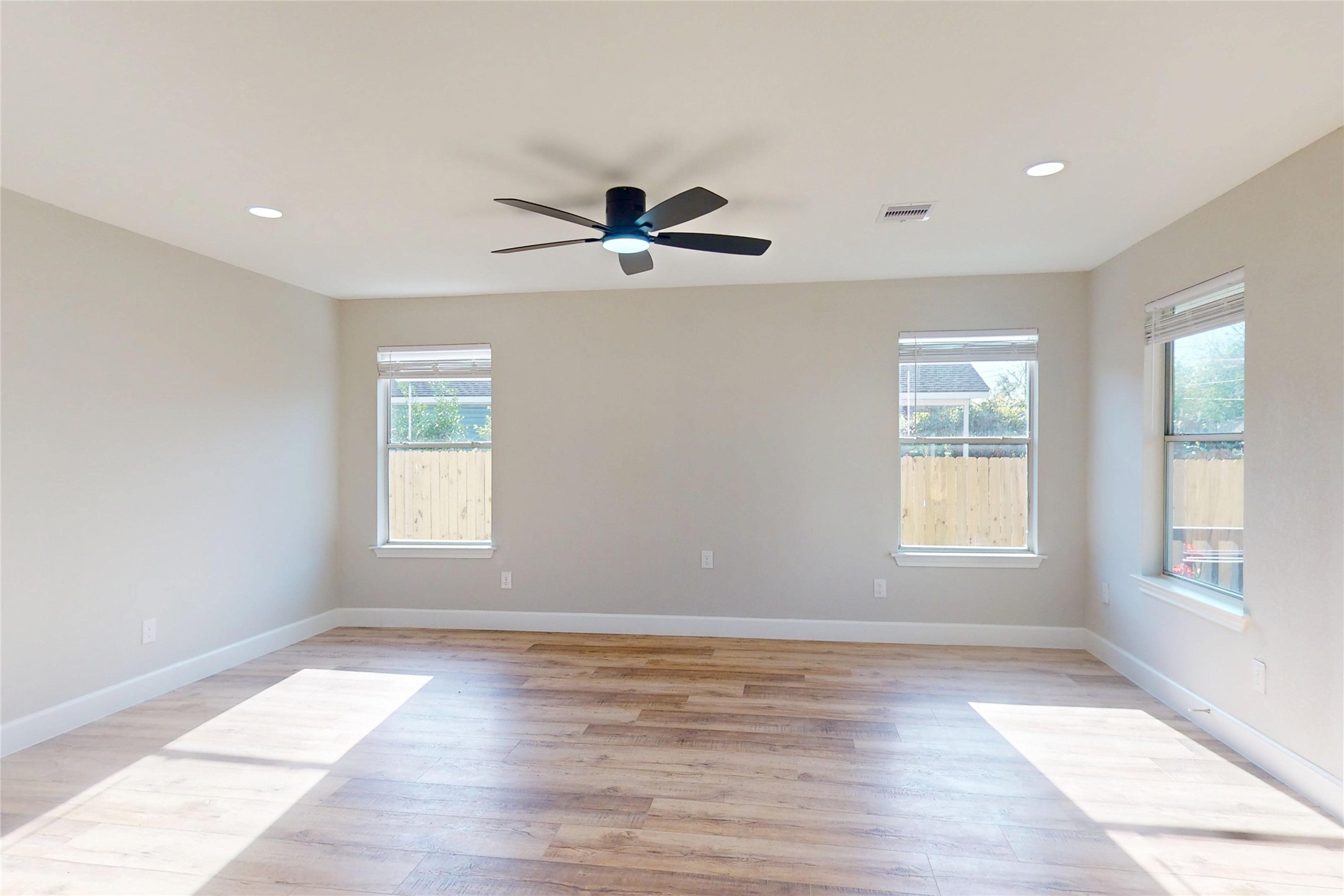 1514 E 32 1/2 Street , Houston, TX, 77022 | 23665298 | Realty Texas LLC