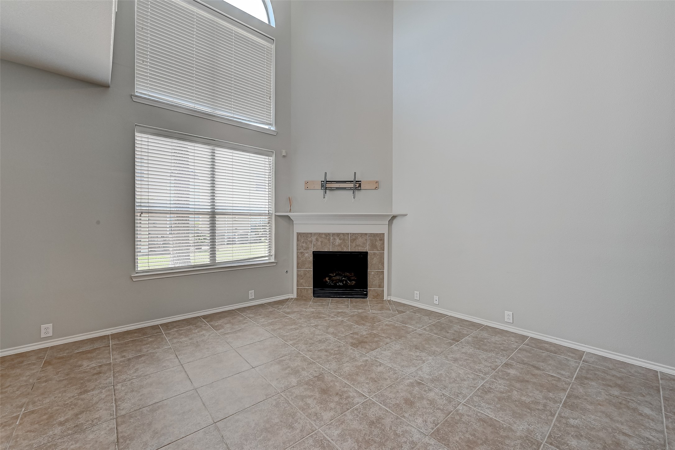 13600 Breton Ridge Street 32C , Houston, TX, 77070 | 87515755 | Realty Texas LLC
