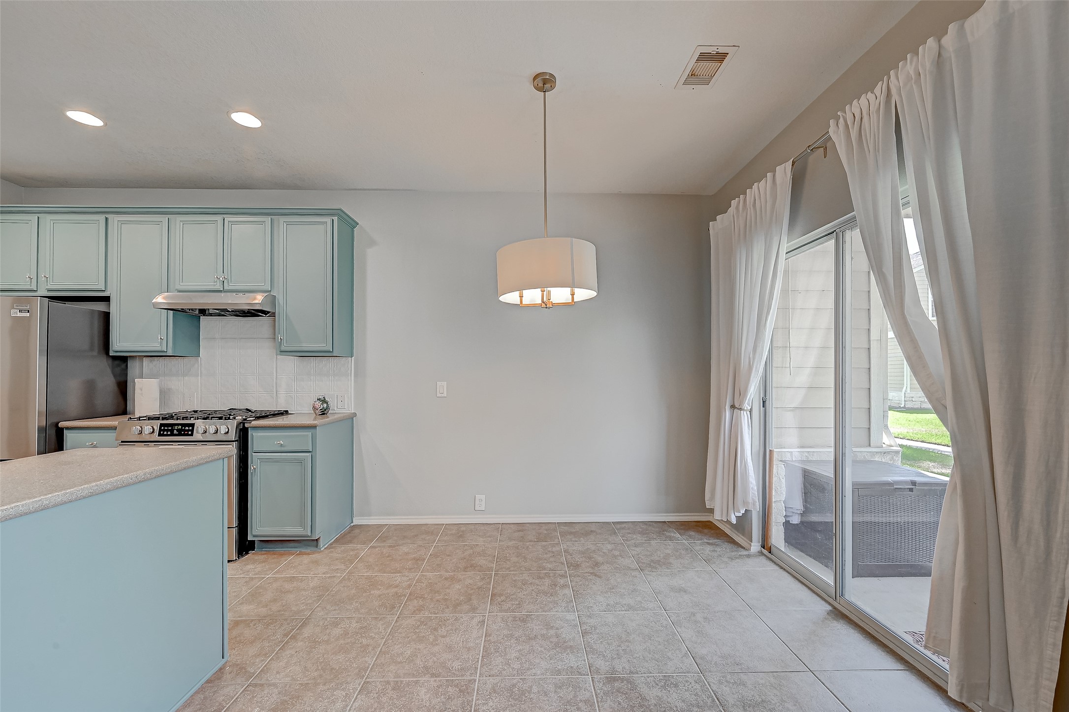 13600 Breton Ridge Street 32C , Houston, TX, 77070 | 87515755 | Realty Texas LLC