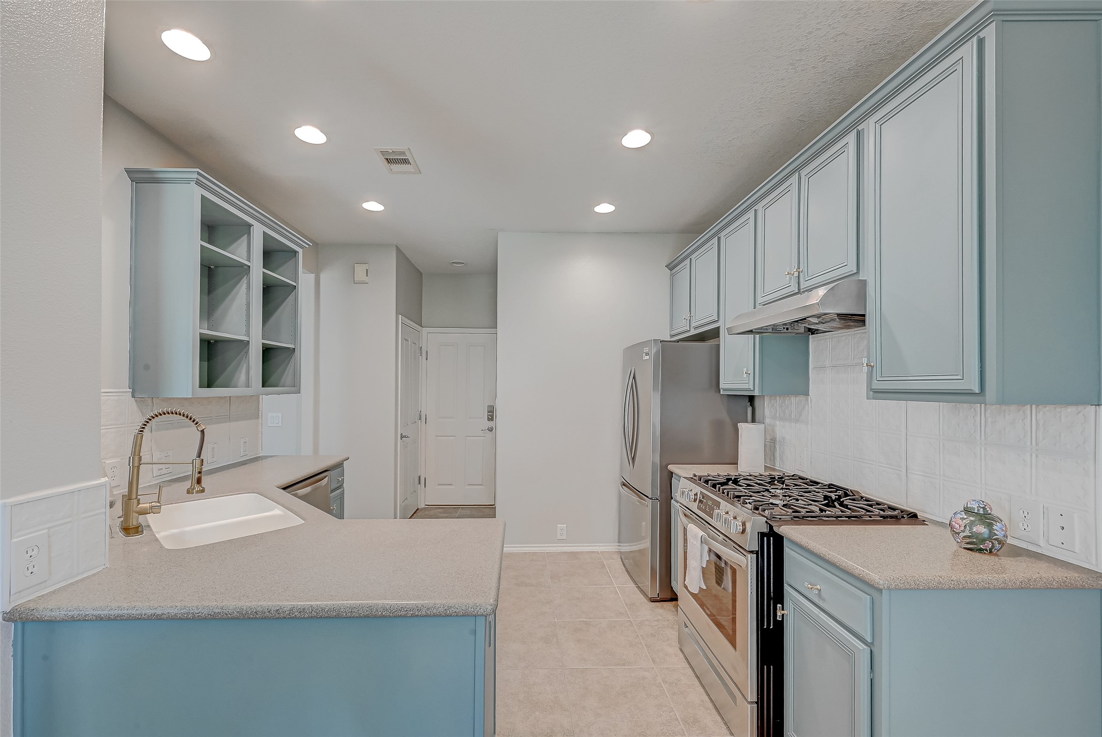 13600 Breton Ridge Street 32C , Houston, TX, 77070 | 87515755 | Realty Texas LLC