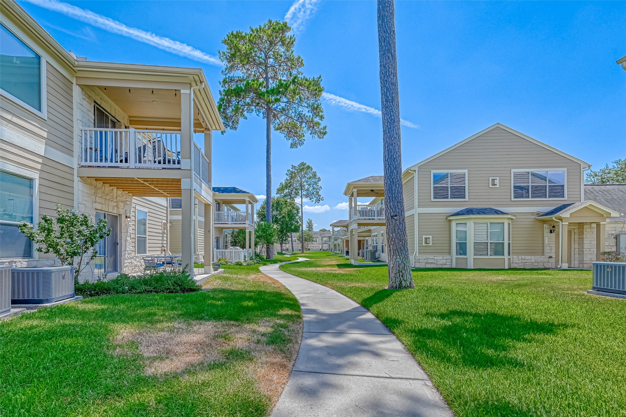 13600 Breton Ridge Street 32C , Houston, TX, 77070 | 87515755 | Realty Texas LLC